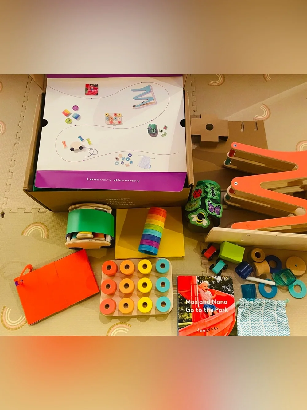 Lovevery The Adventurer play kit COMPLETE
